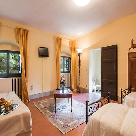 Villa Piandaccoli ลาสตรา อา ซินญา ภายนอก รูปภาพ