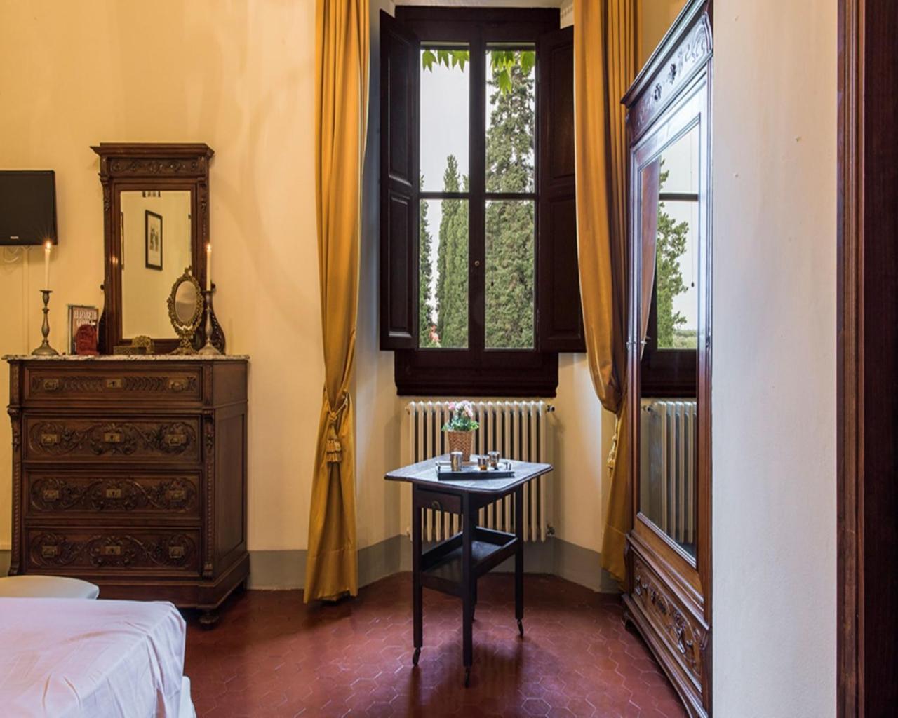 Villa Piandaccoli ลาสตรา อา ซินญา ภายนอก รูปภาพ