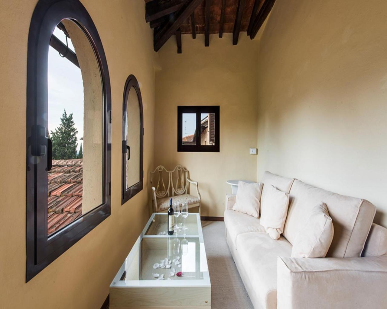 Villa Piandaccoli ลาสตรา อา ซินญา ภายนอก รูปภาพ