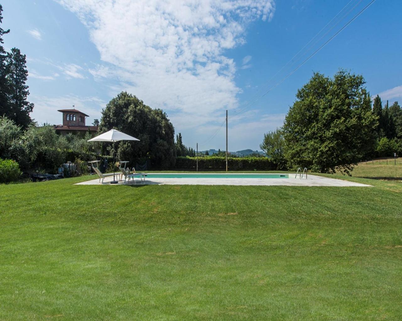 Villa Piandaccoli ลาสตรา อา ซินญา ภายนอก รูปภาพ