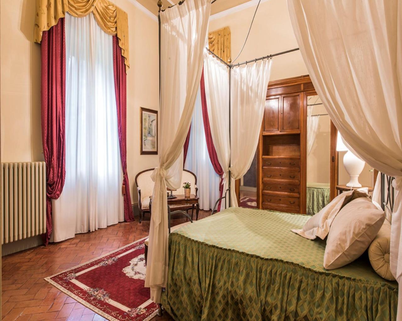 Villa Piandaccoli ลาสตรา อา ซินญา ภายนอก รูปภาพ