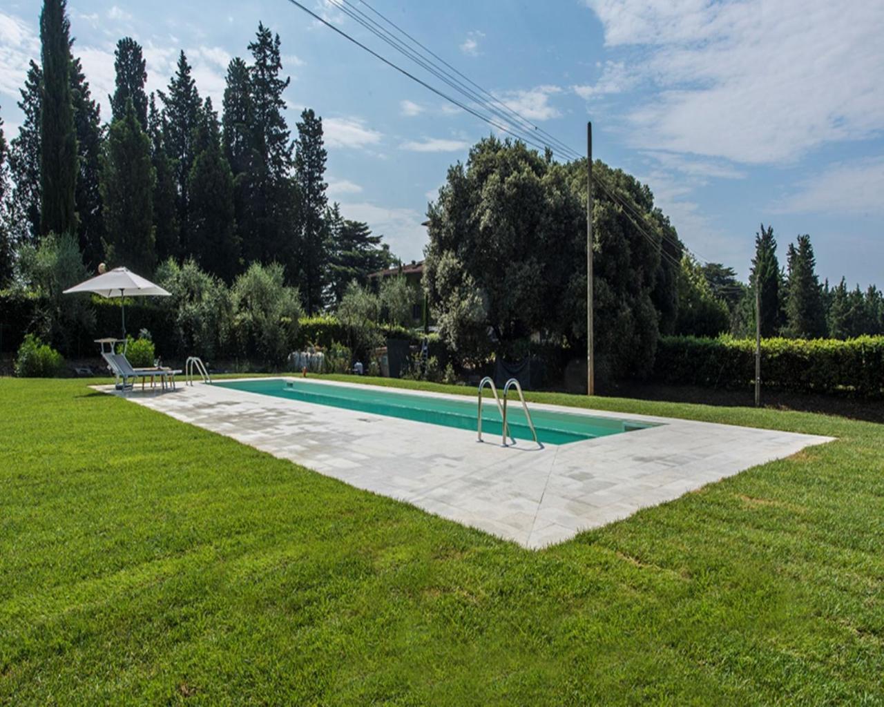 Villa Piandaccoli ลาสตรา อา ซินญา ภายนอก รูปภาพ