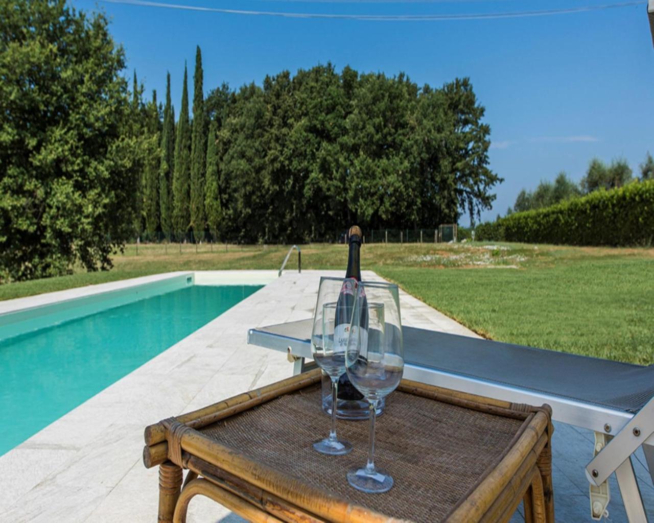 Villa Piandaccoli ลาสตรา อา ซินญา ภายนอก รูปภาพ